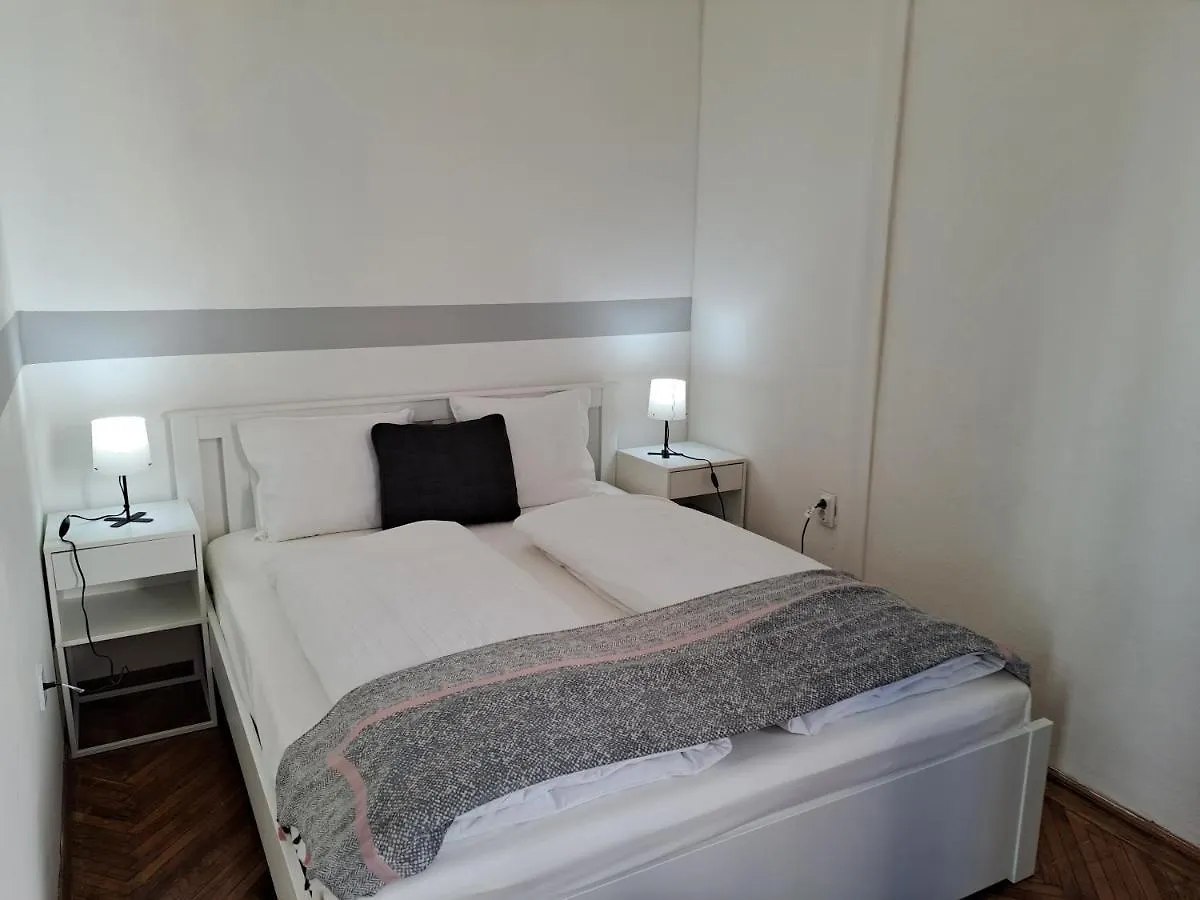Emerald Apartment Boedapest