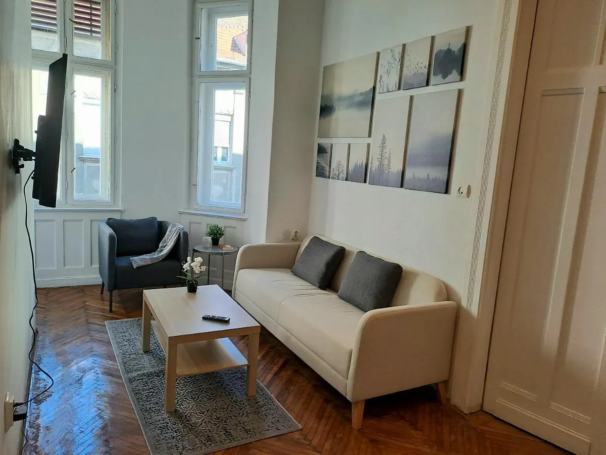 Emerald Apartment Budapest