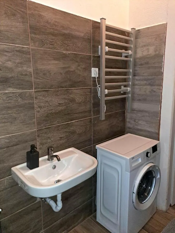 Emerald Apartment Budapest 0*,  Hungary